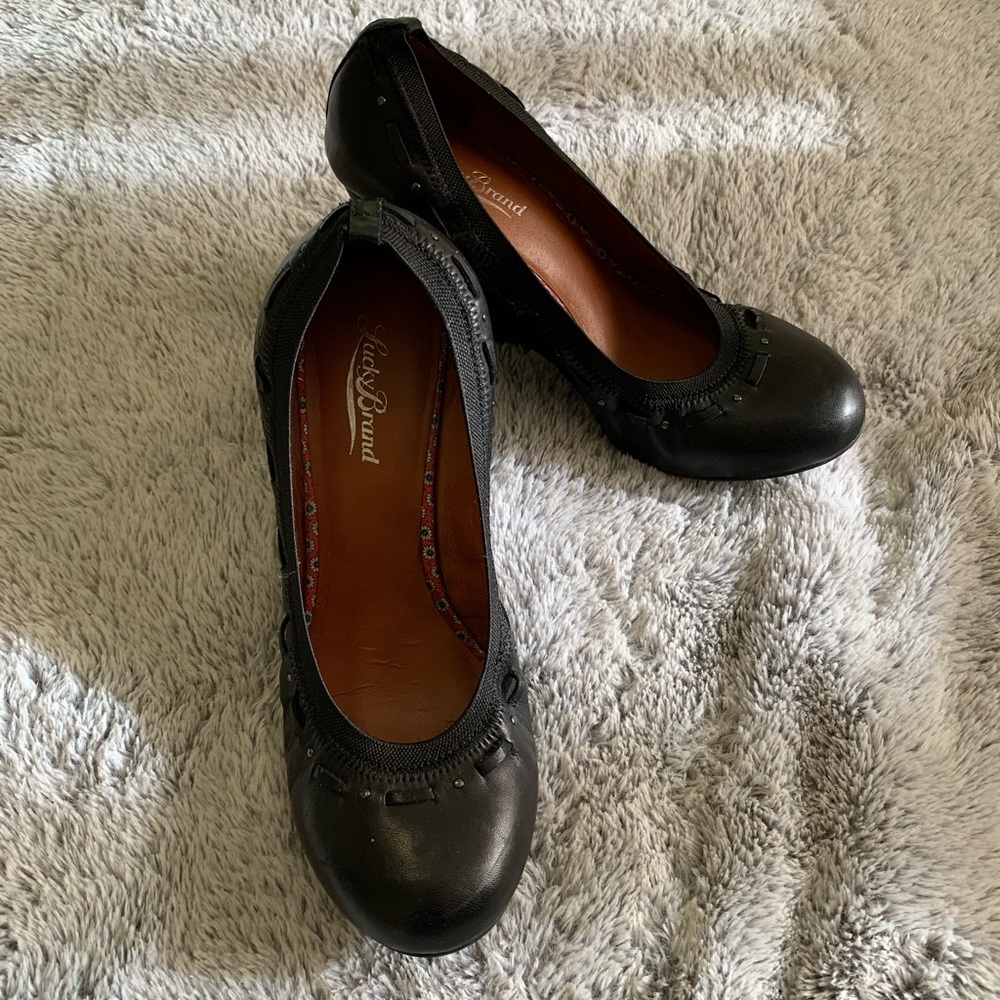 Lucky Brand Black Leather Wedges, Size 7.5